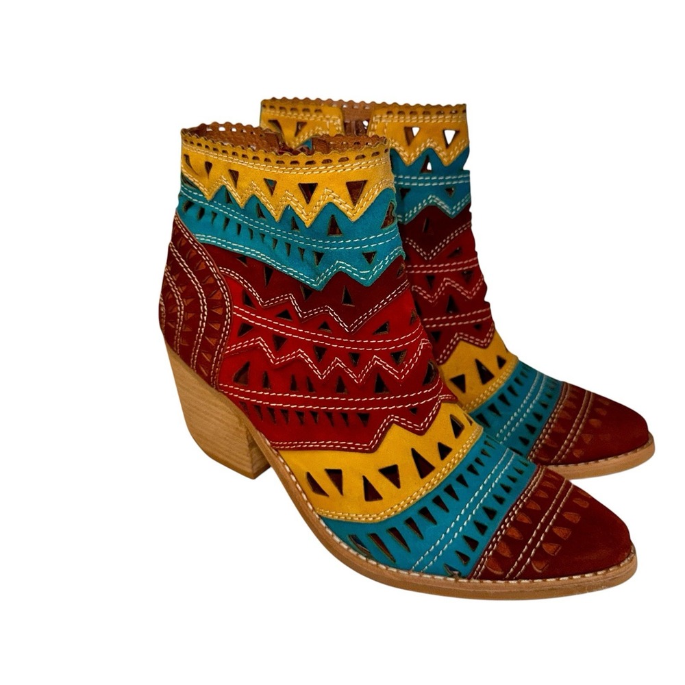 Jeffrey Campbell Rinaldi Suede Perforated Western Bohemian Ankle Boots Sz 8 - Picture 2 of 10